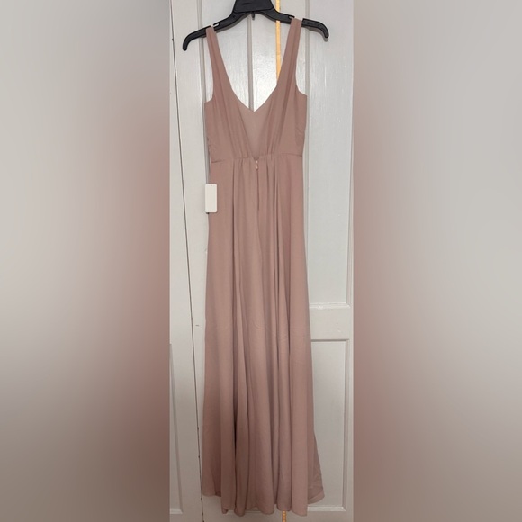 Show Me Your Mumu Jenn Maxi Dress in a Blush Pink - Picture 7 of 9